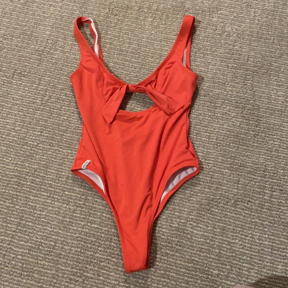 Rhythm Gidget one piece DIF COLOR
